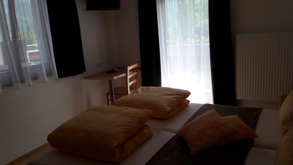 Gaestehaus Braunegger Oetz Dış mekan fotoğraf