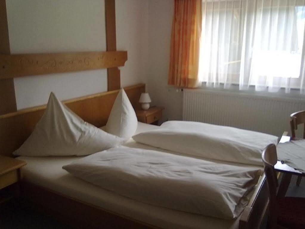 Gaestehaus Braunegger Oetz Dış mekan fotoğraf