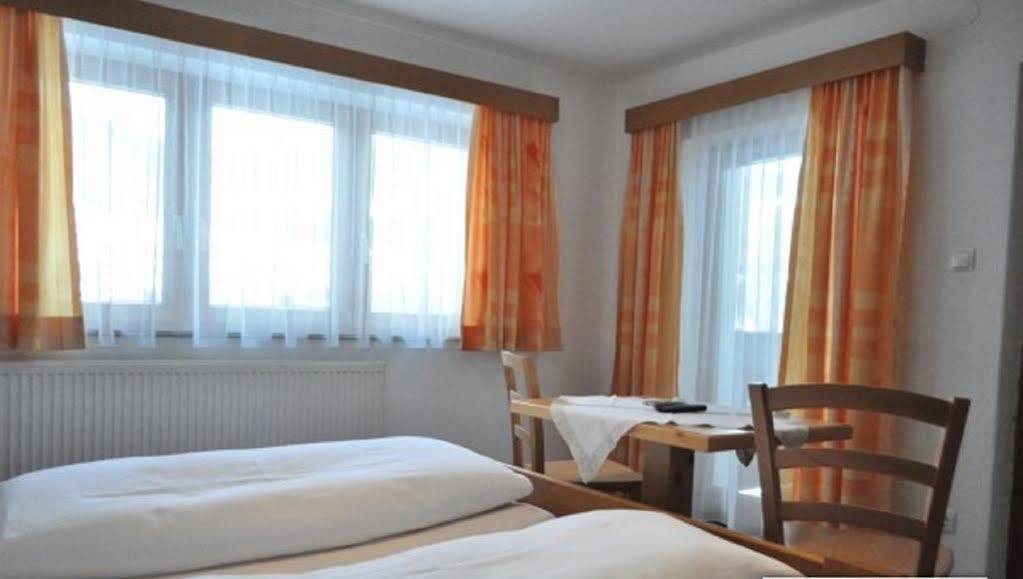 Gaestehaus Braunegger Oetz Dış mekan fotoğraf