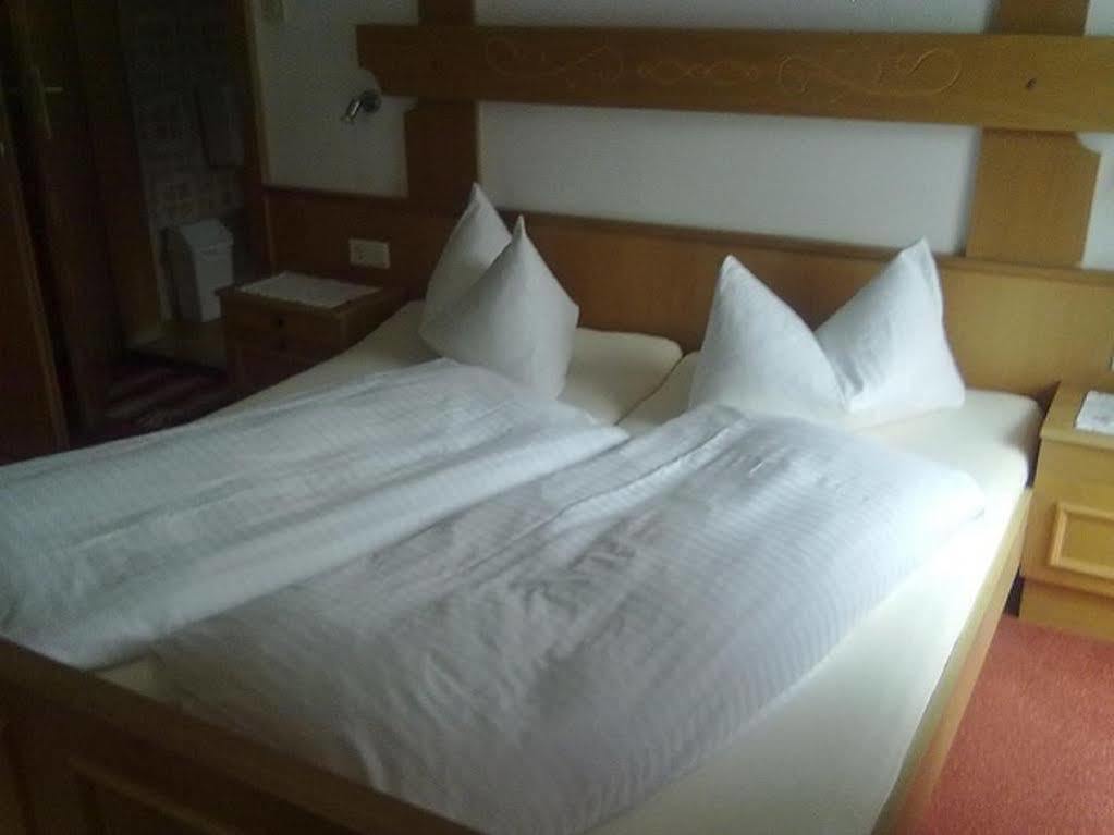 Gaestehaus Braunegger Oetz Dış mekan fotoğraf