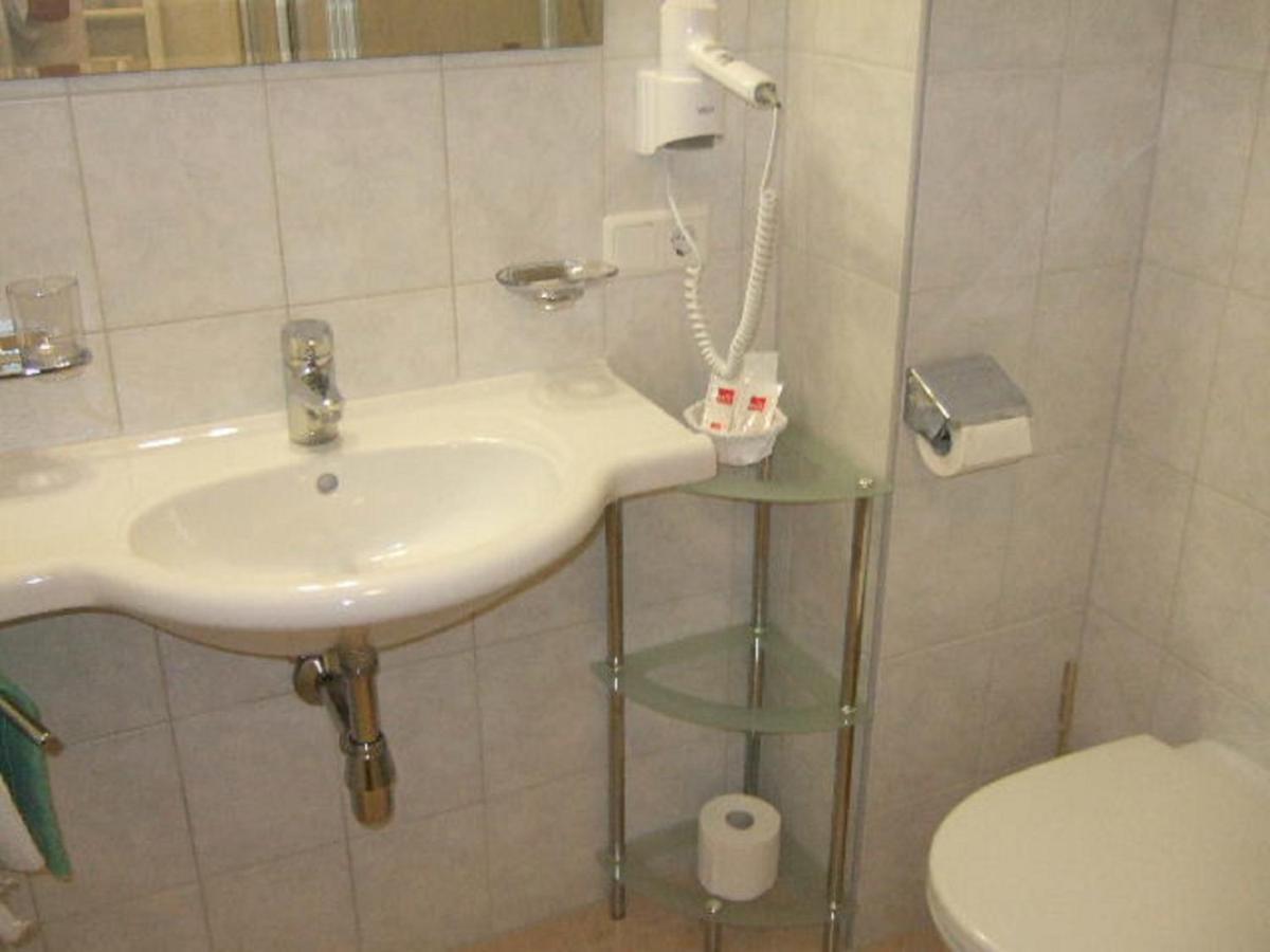 Gaestehaus Braunegger Oetz Dış mekan fotoğraf